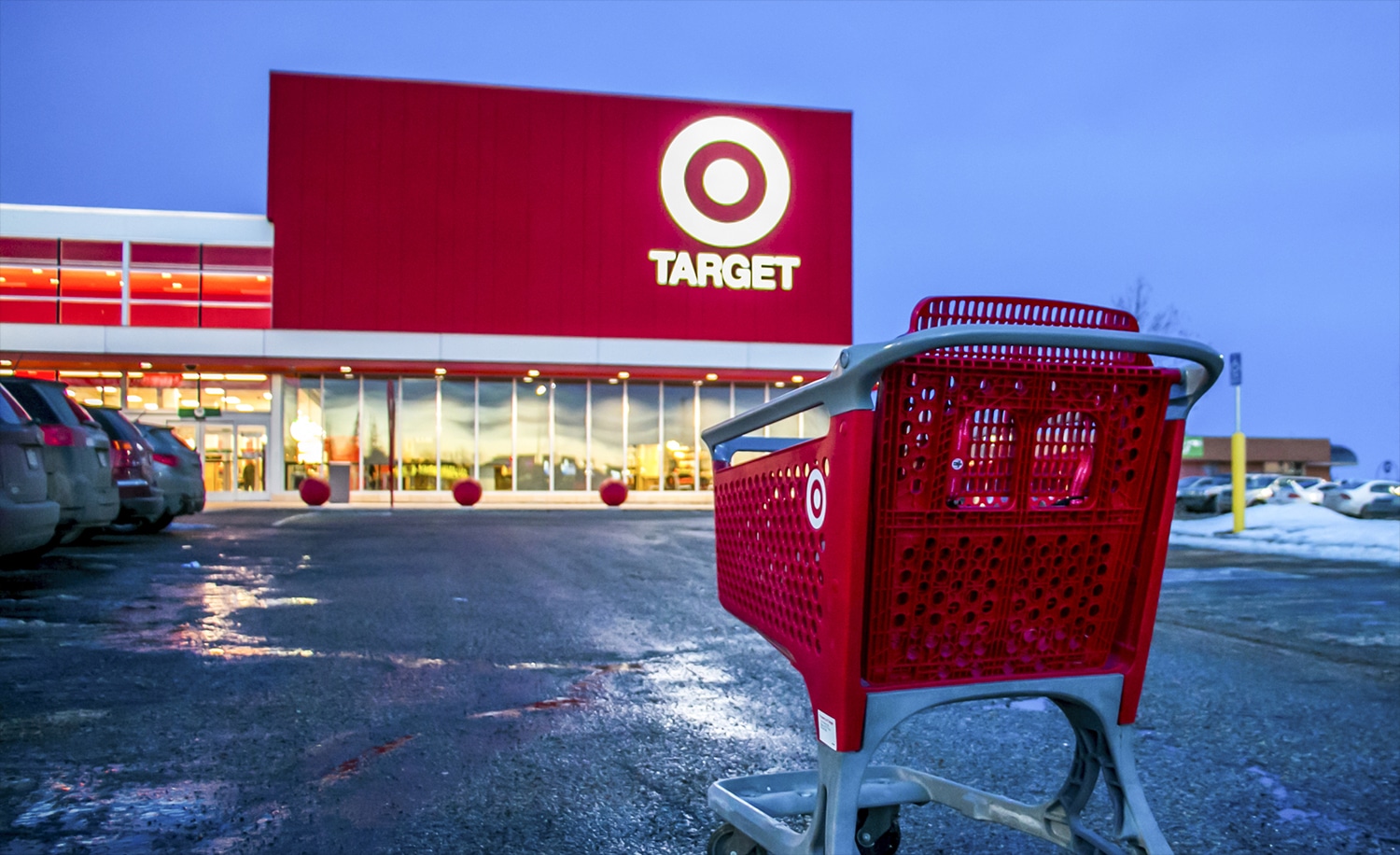 Target cuts prices on 5,000 everyday items to attract shoppers with inflation fatigue